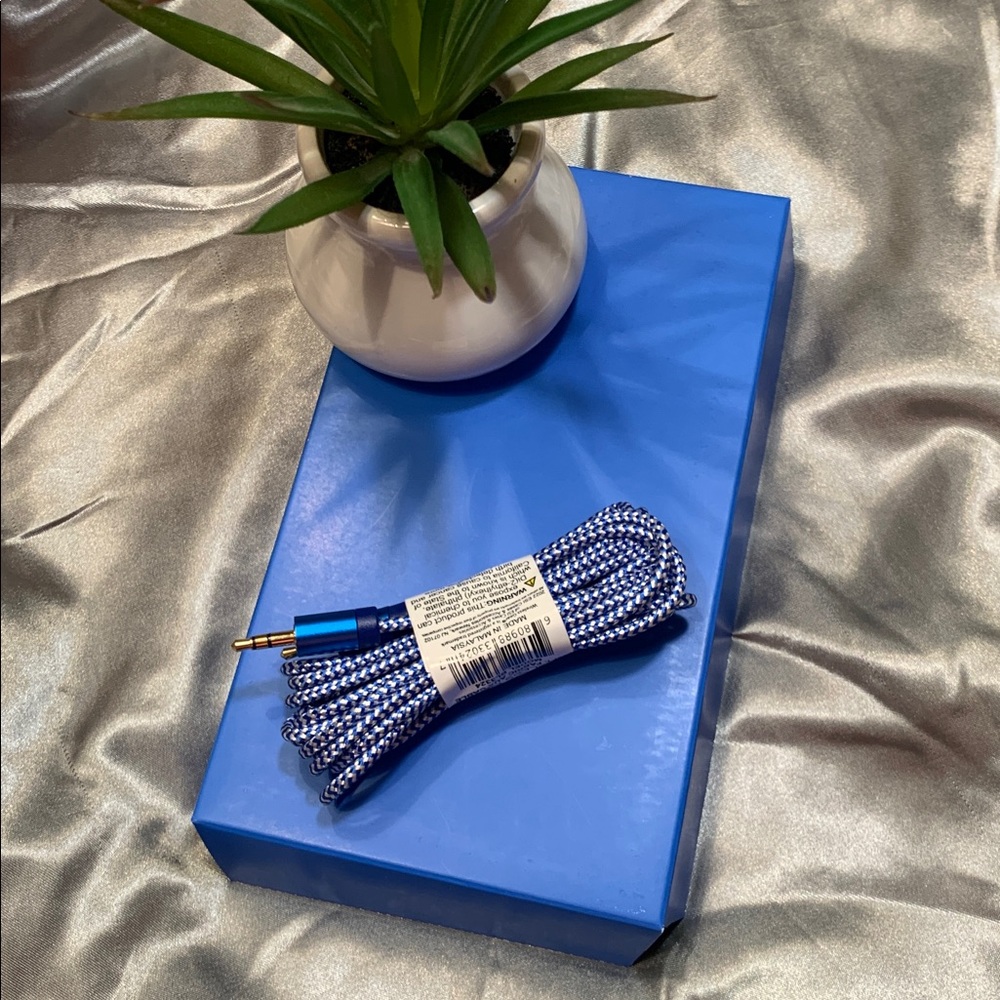🌹WIRELESS GEAR • New 10Ft Fabric Aux Cable
